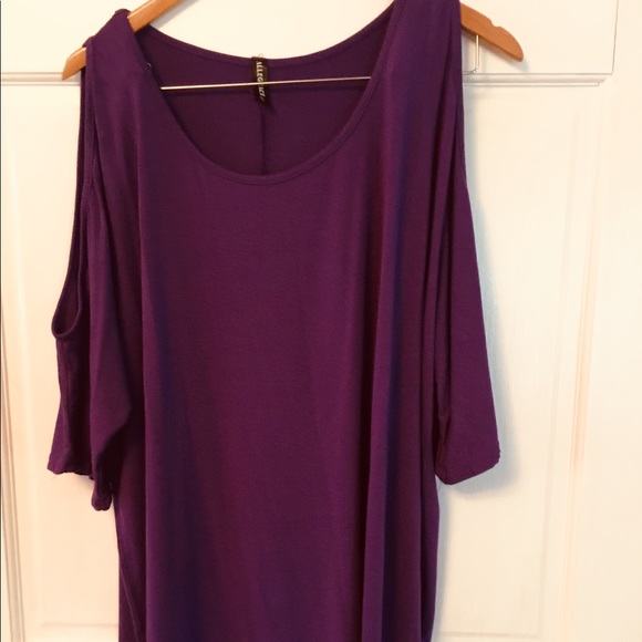 Allegrace Tops - NWOT - Purple Women’s Size 2x Cold Shoulder Shirt Allegrace Tops - NWOT - Purple Women’s Size 2x Cold Shoulder Shirt
